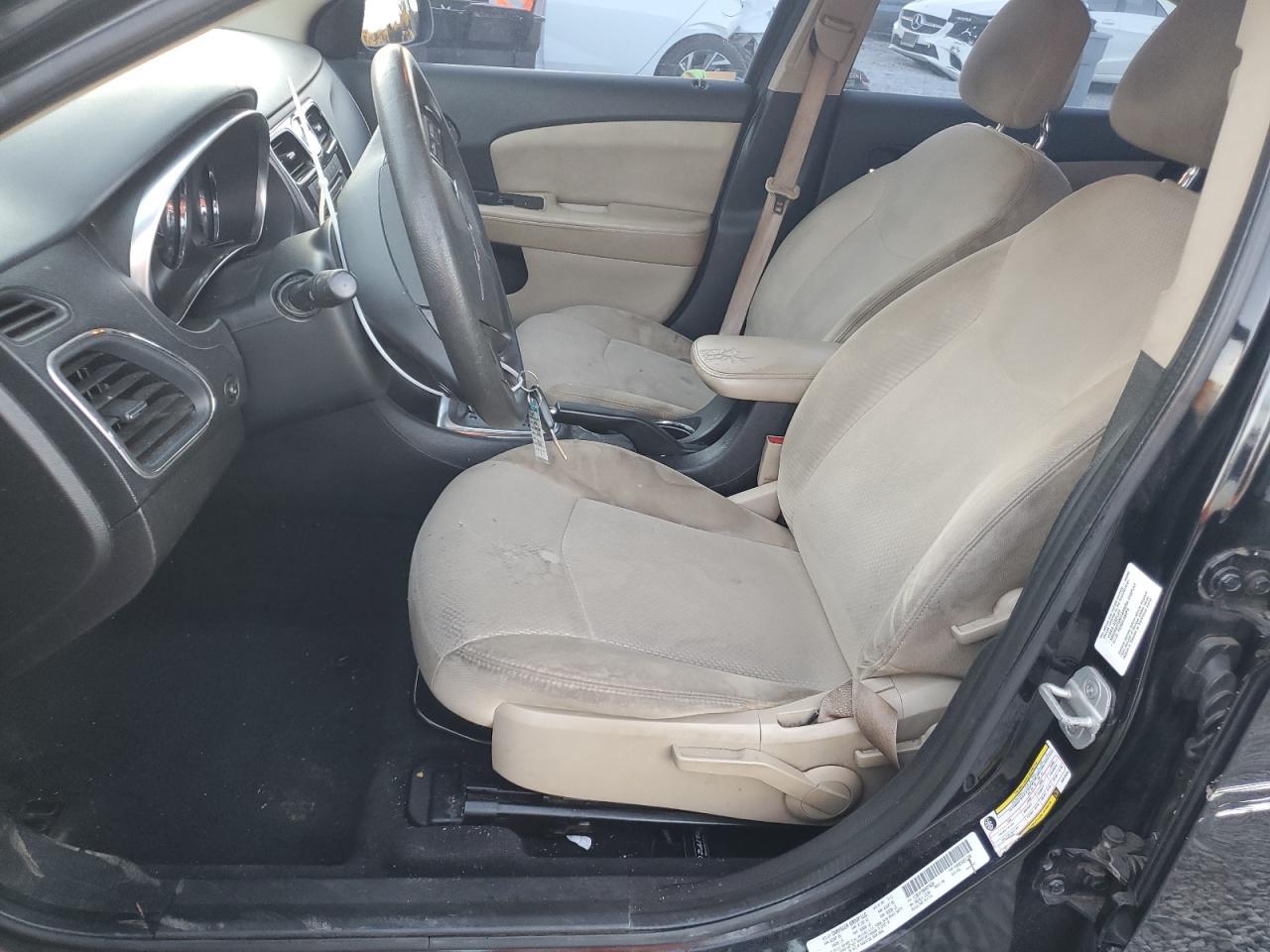 2011 Chrysler 200 Lx - Фото 7