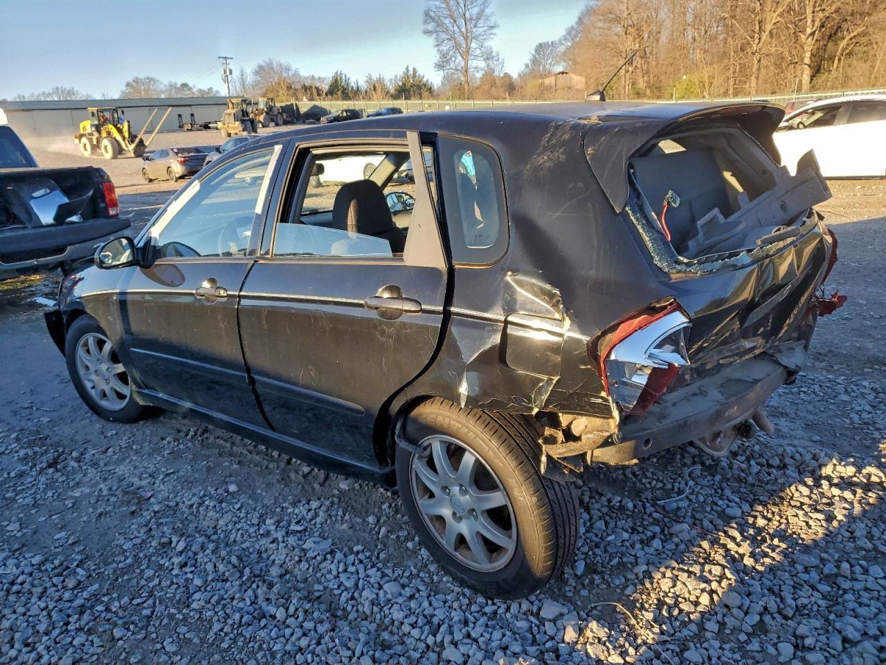 2006 Kia Spectra5 - Фото 2