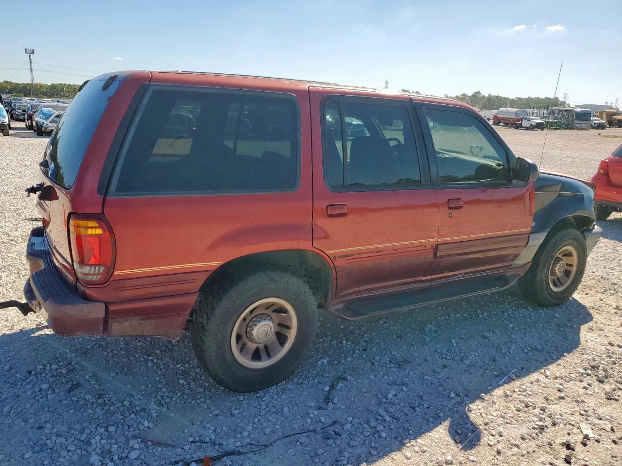 1998 Mercury Mountaineer - Image 3