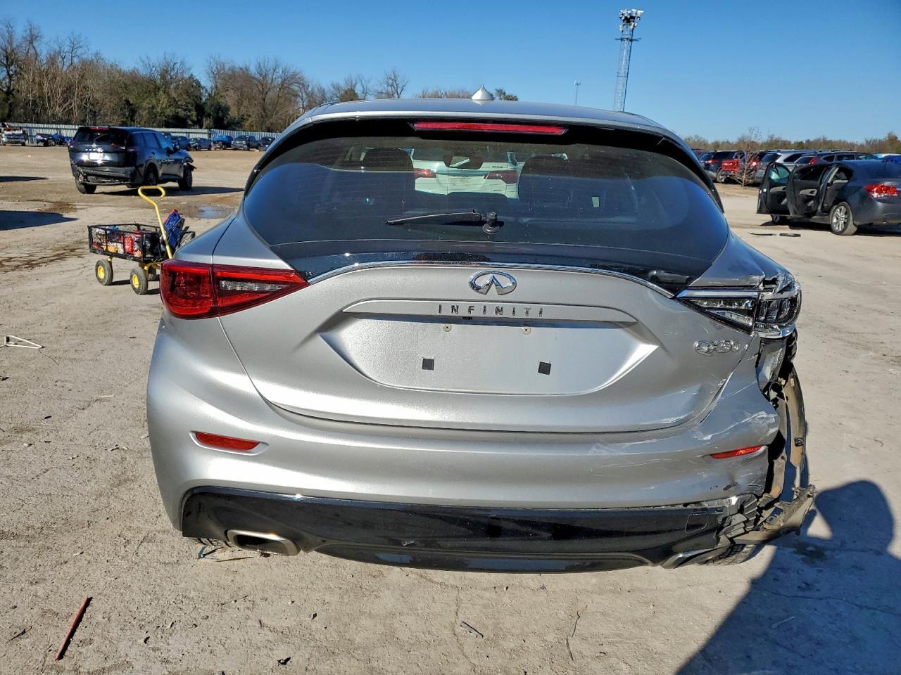 2018 Infiniti Qx30 Base - Фото 6