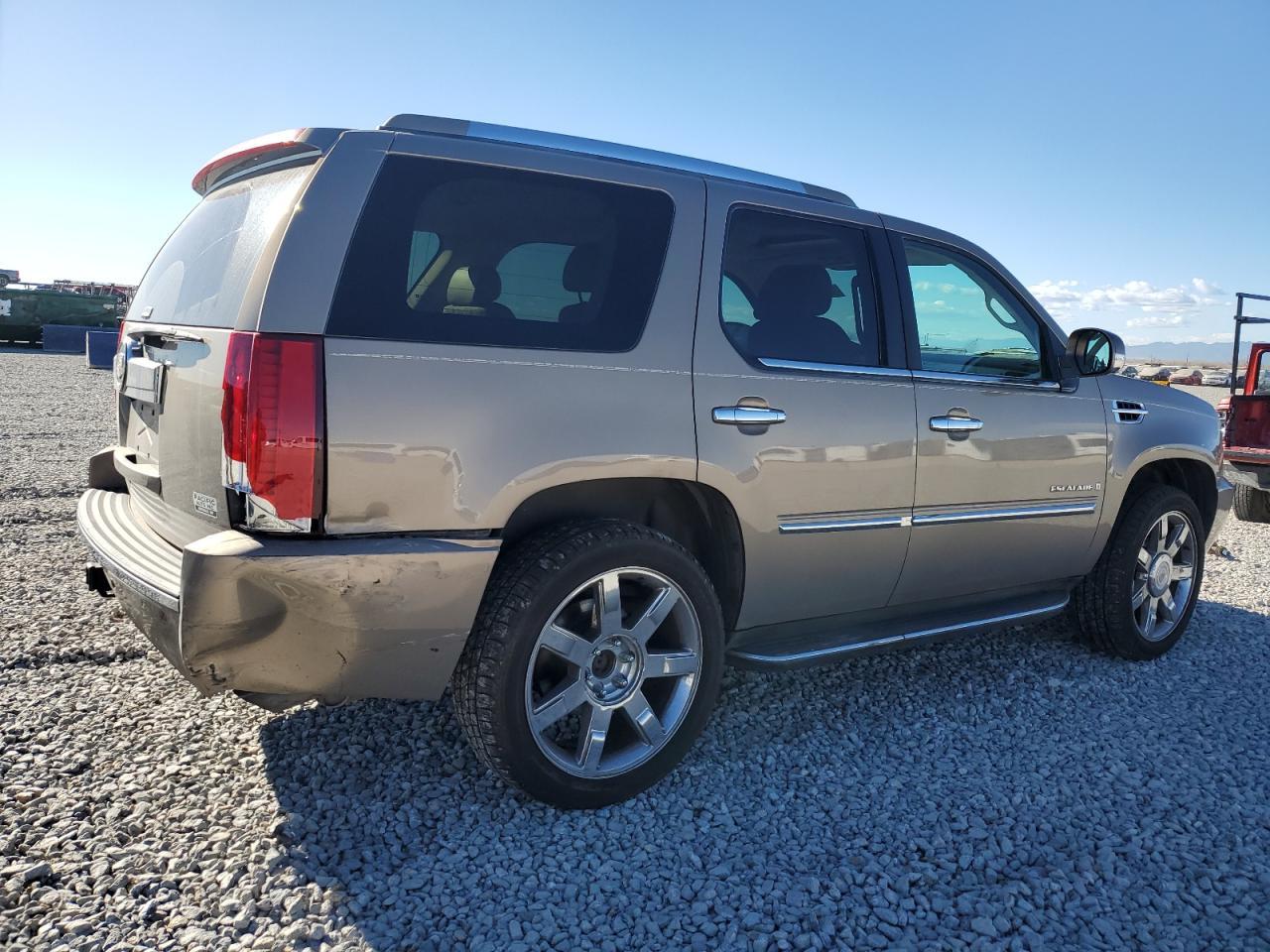 2007 Cadillac Escalade Luxury - Фото 3