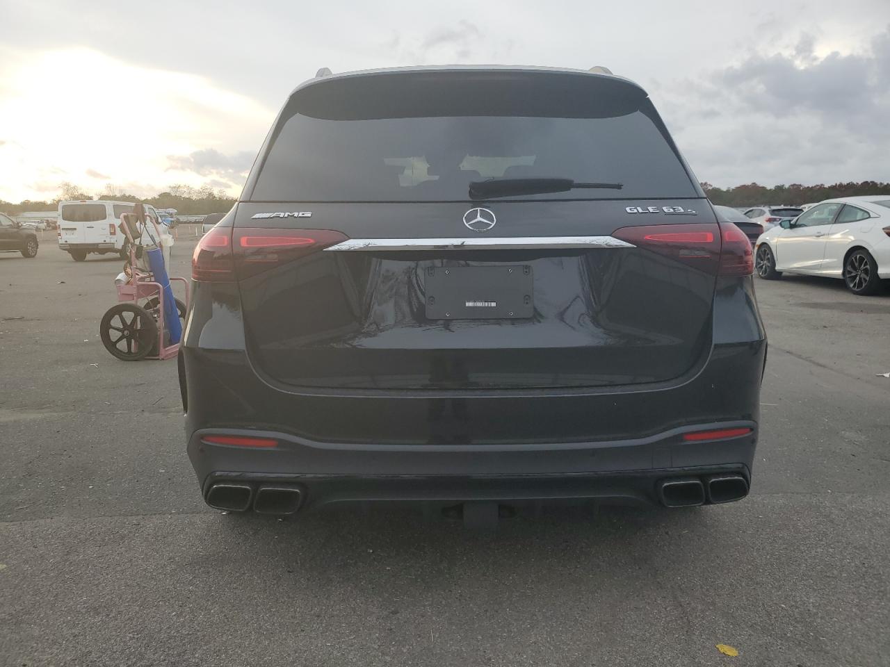 2025 Mercedes-Benz Gle 63 S 4Matic Amg - Image 6