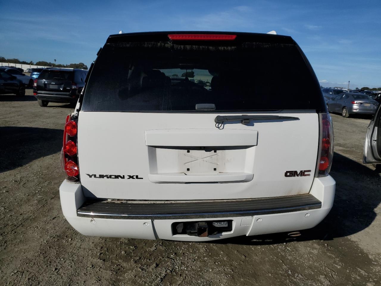 2014 GMC Yukon Xl Denali - Image 6