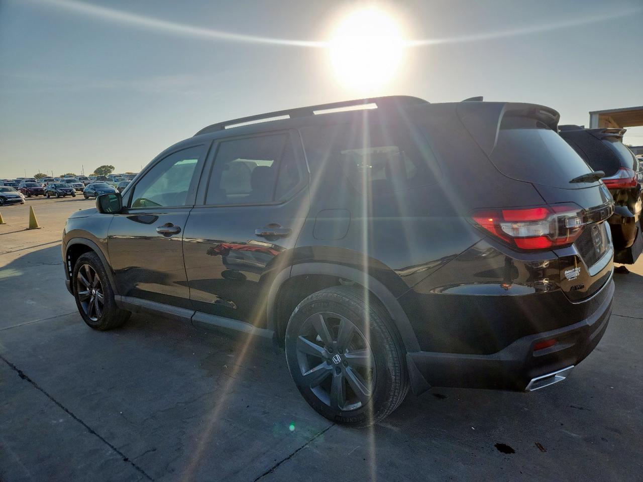 2023 Honda Pilot Sport - Фото 2