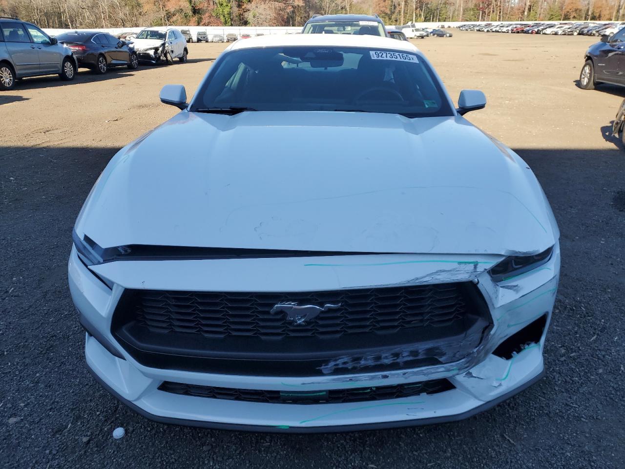 2025 Ford Mustang - Фото 5