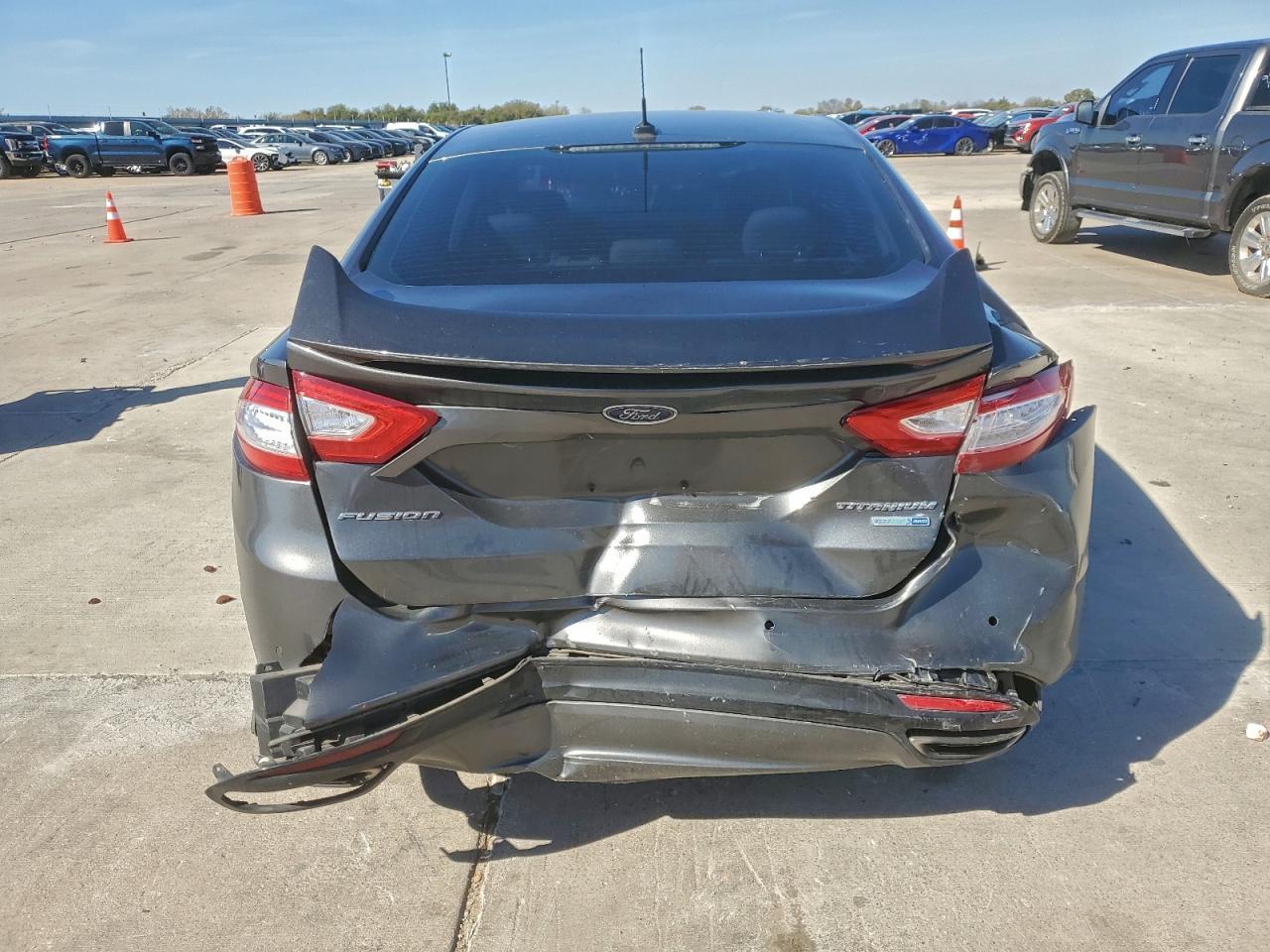 2016 Ford Fusion Titanium - Фото 6