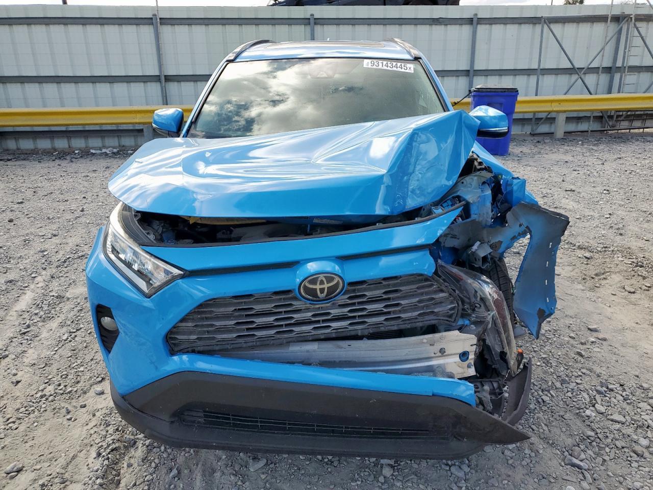 2020 Toyota Rav4 Xle - Image 5