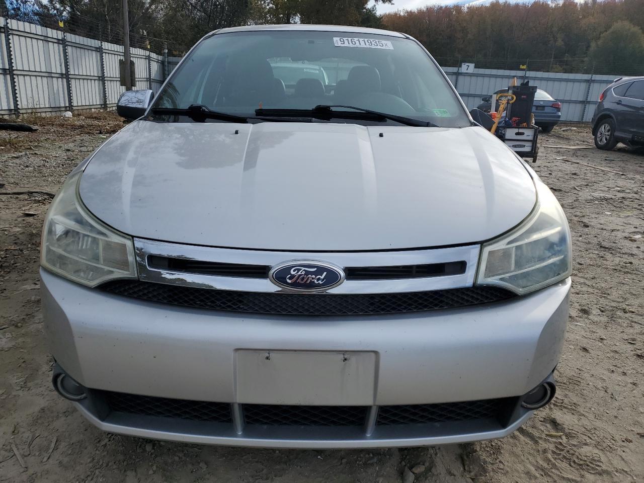 2010 Ford Focus Sel - Фото 5