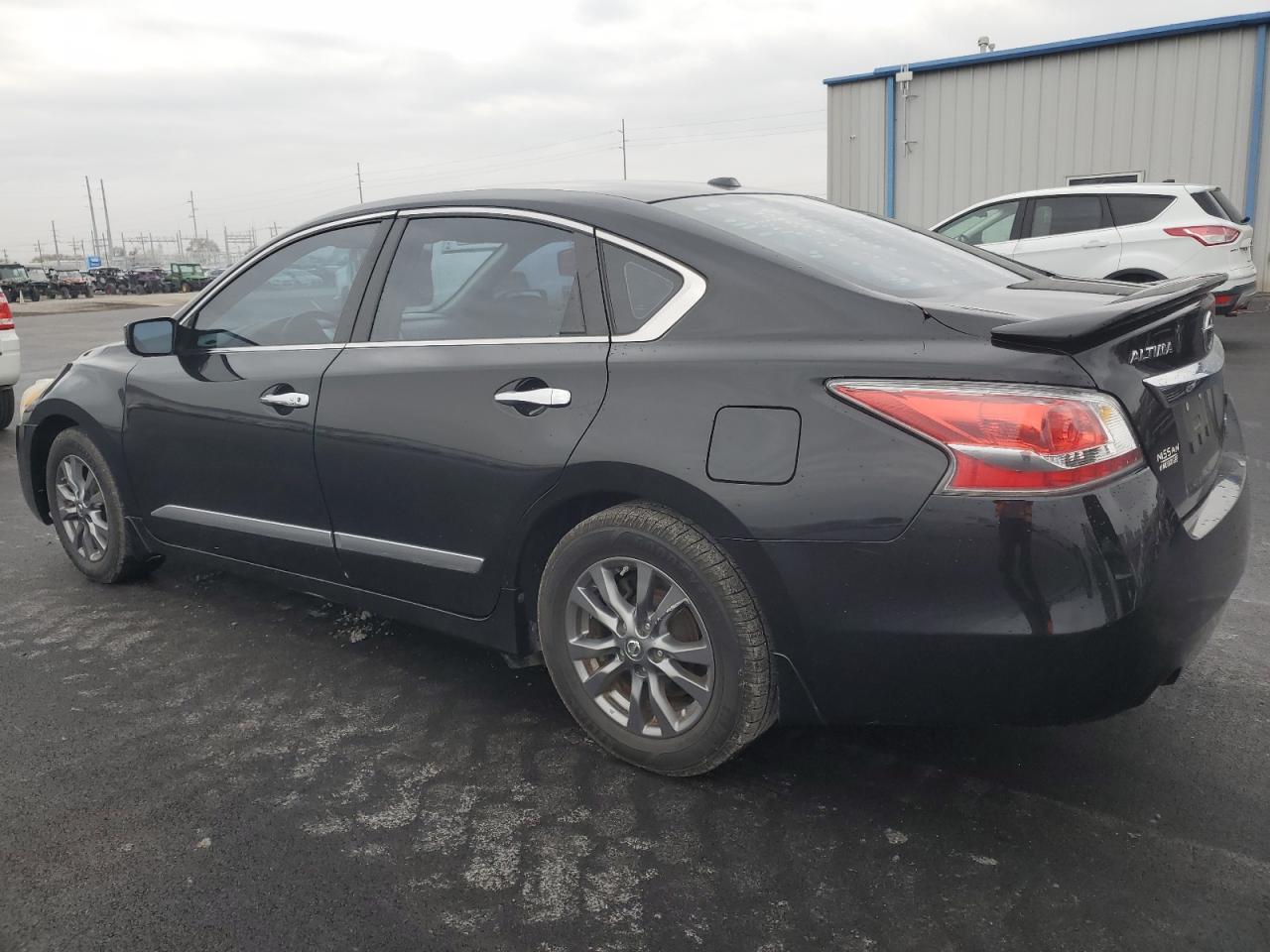 2015 Nissan Altima 2.5 - Image 2