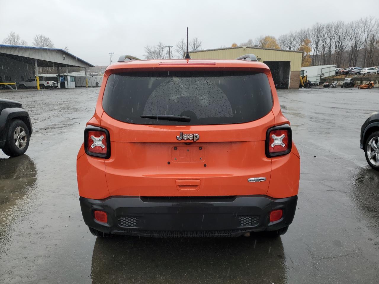 2020 Jeep Renegade Latitude - Фото 6