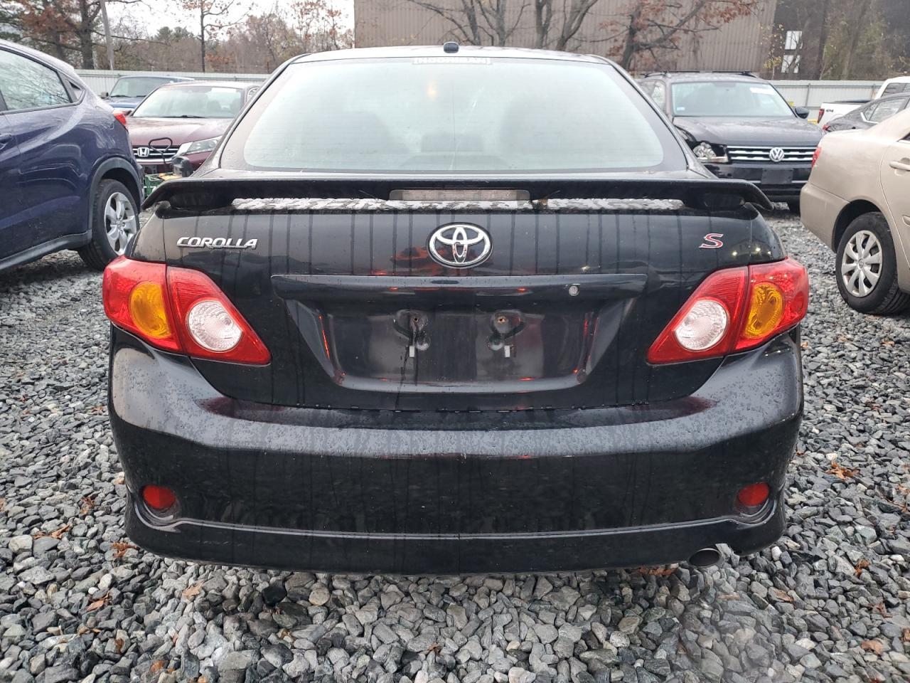2010 Toyota Corolla S - Image 6