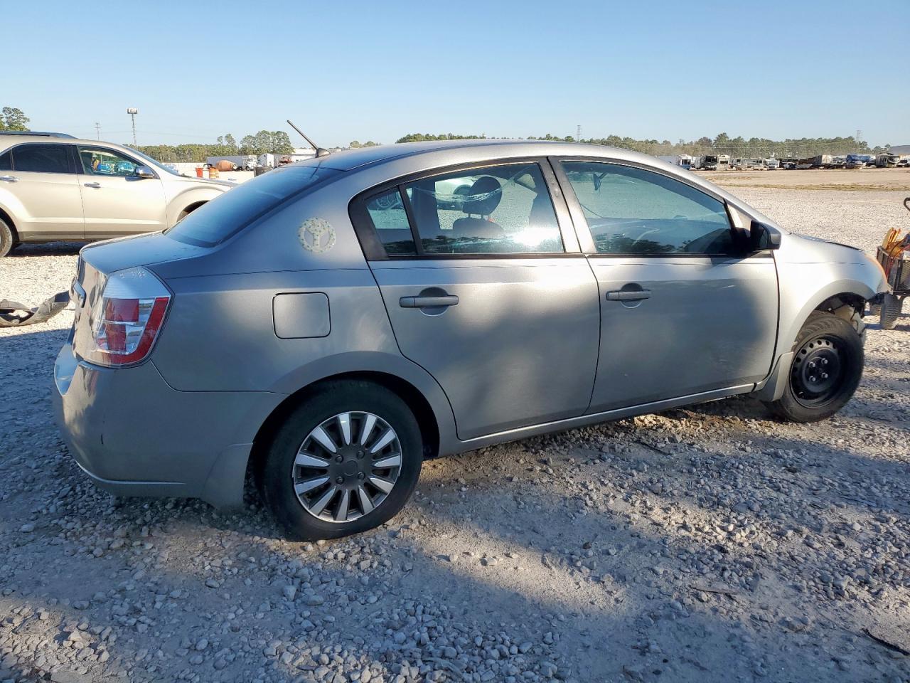 2009 Nissan Sentra 2.0 - Фото 3
