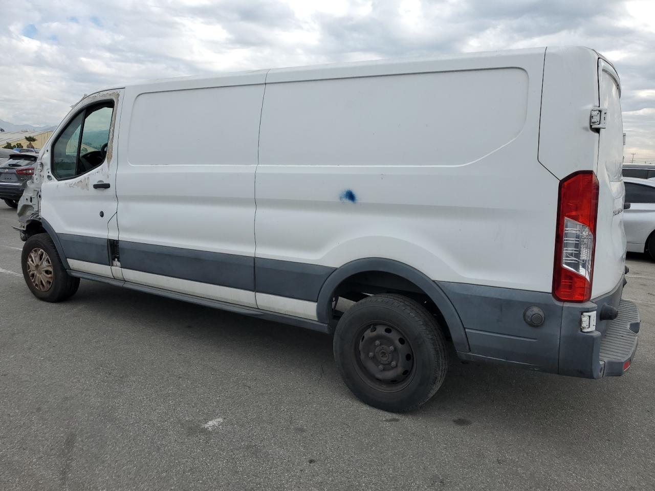 2016 Ford Transit Delivery Van - Фото 2