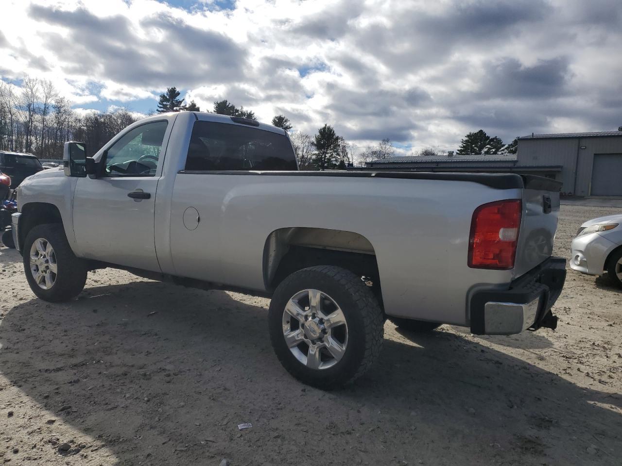2011 Chevrolet Silverado K2500 Heavy Duty Lt - Фото 2