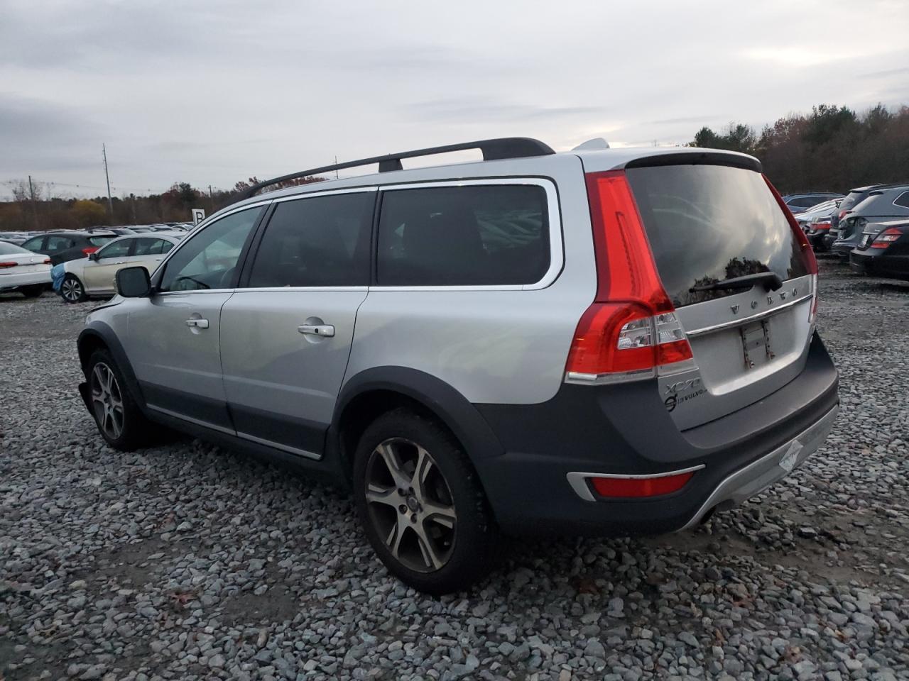 2015 Volvo Xc70 T6 Premier+ - Фото 2