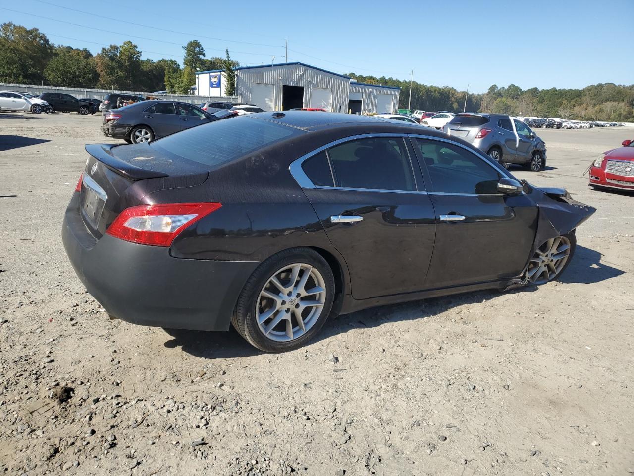 2011 Nissan Maxima S - Фото 3