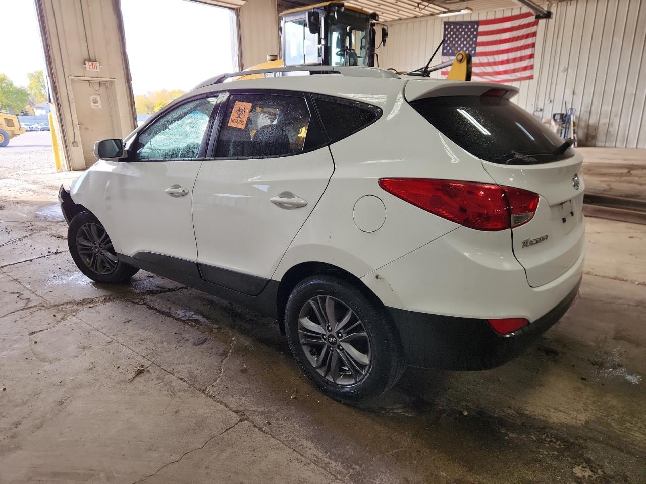 2015 Hyundai Tucson Limited - Image 2