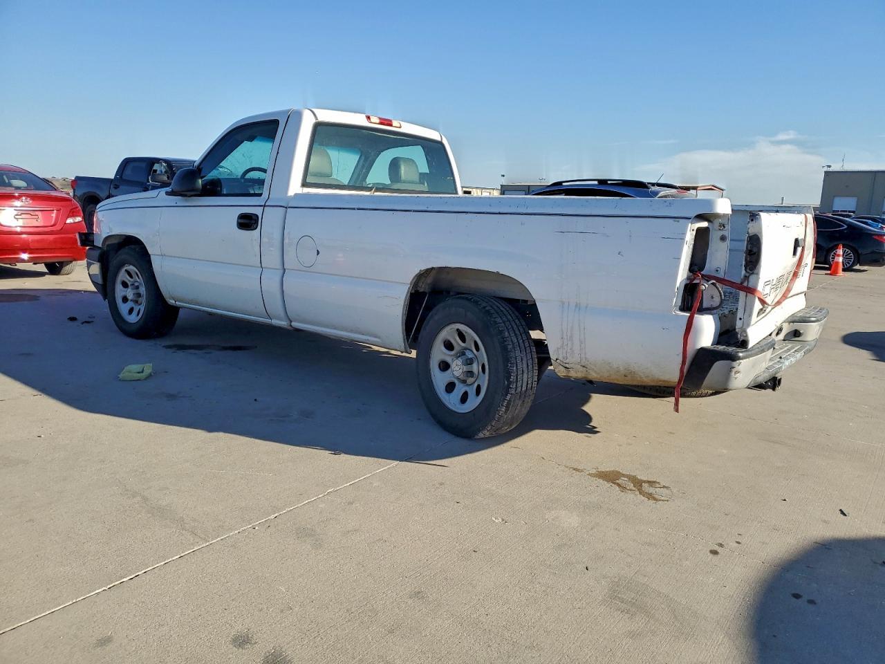 2006 Chevrolet Silverado C1500 - Фото 2