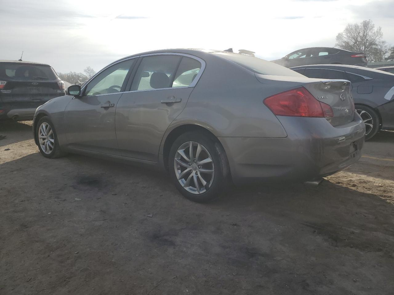 2008 Infiniti G35 - Image 2