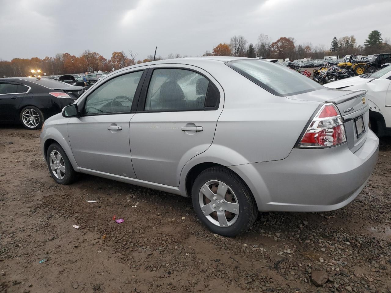 2010 Chevrolet Aveo Ls - Фото 2