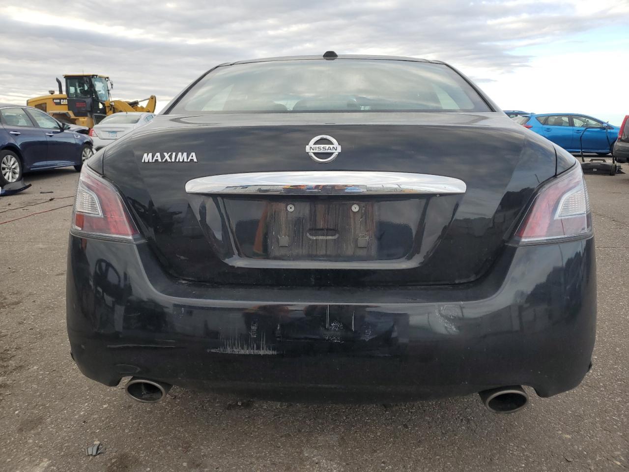 2012 Nissan Maxima S - Image 6