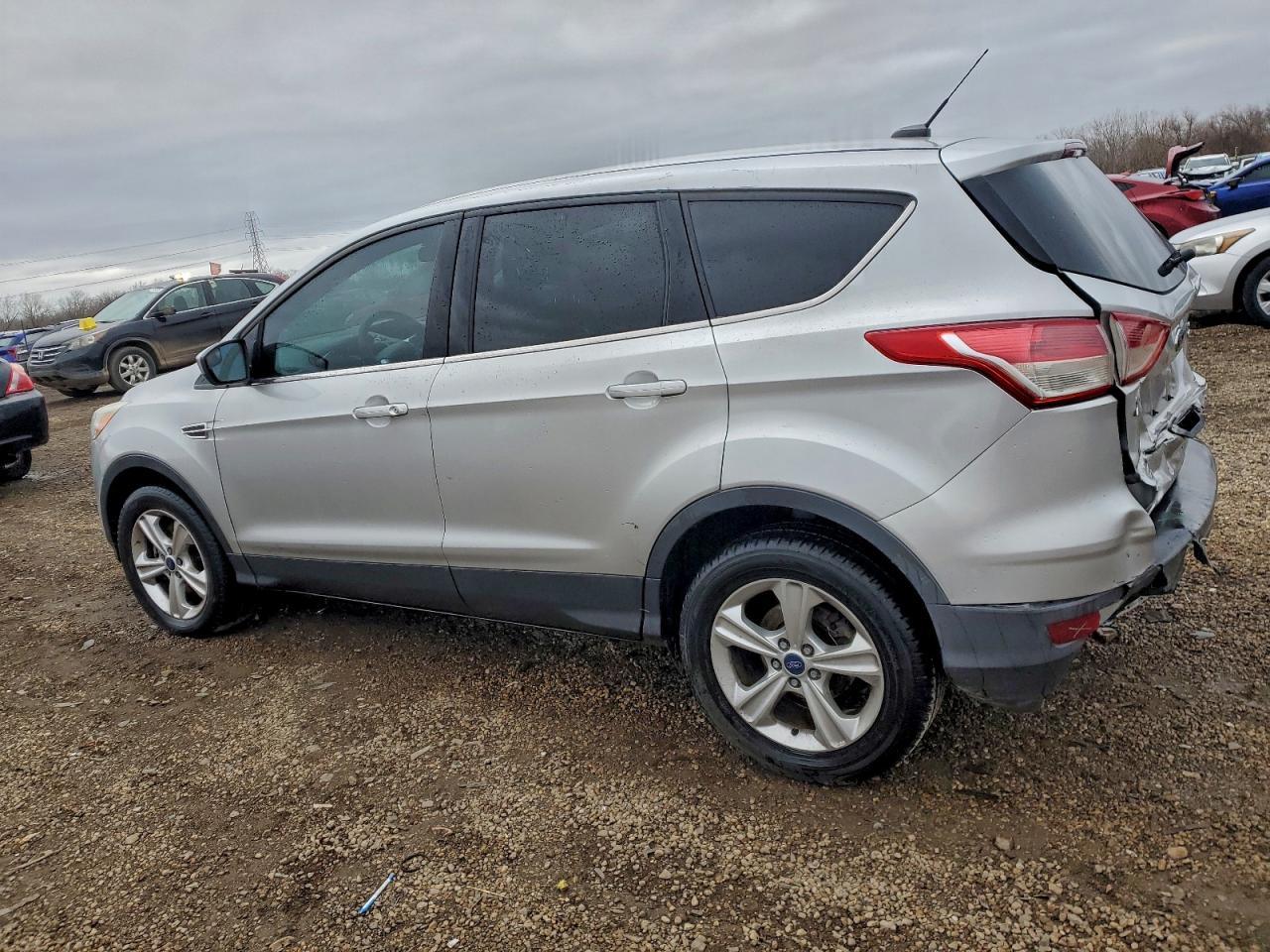 2015 Ford Escape Se - Фото 2