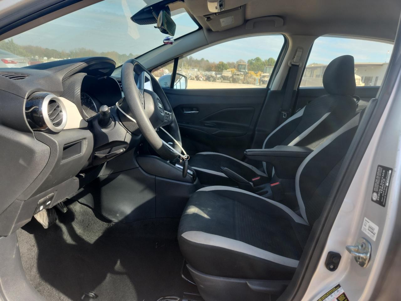 2020 Nissan Versa Sv - Фото 7