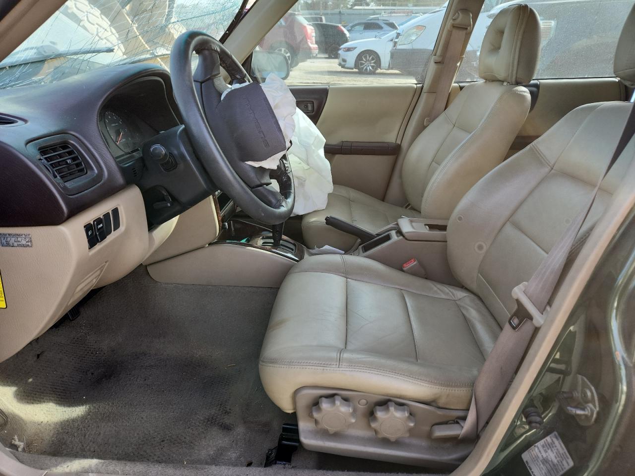 2002 Subaru Forester L - Фото 7