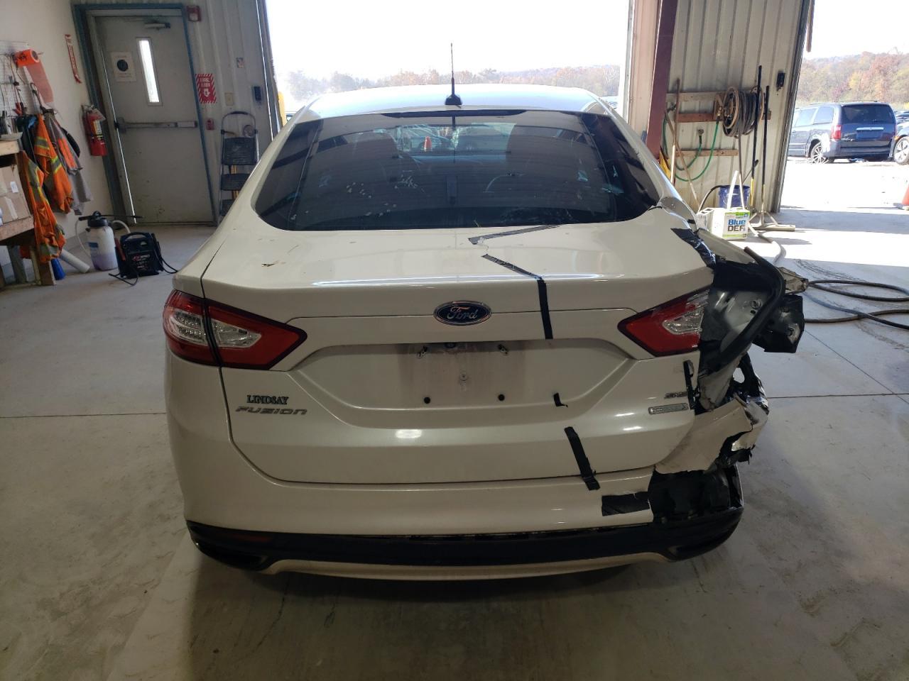 2016 Ford Fusion Se - Image 6
