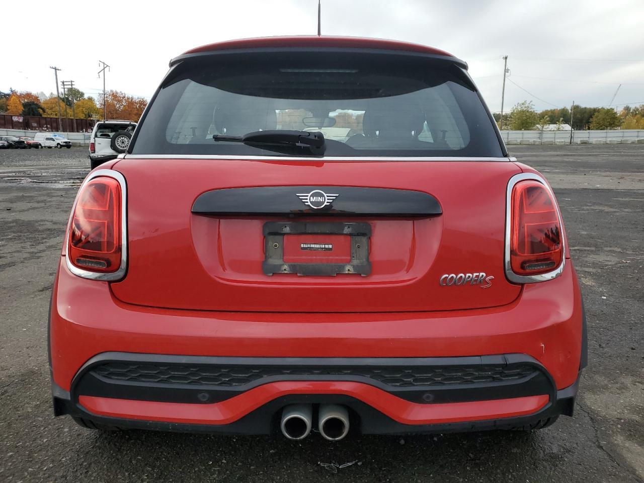 2022 Mini Cooper S - Image 6