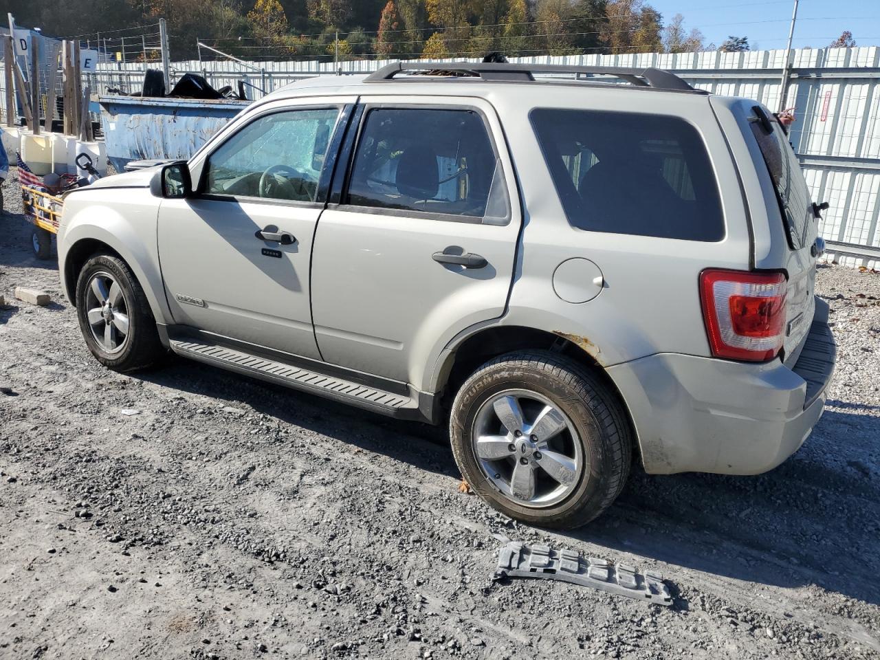 2012 Ford Escape Xlt - Фото 2