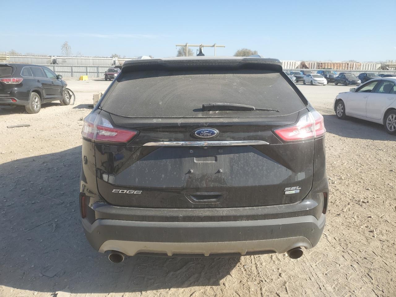 2019 Ford Edge Sel - Image 6