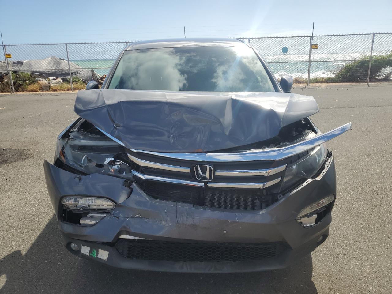 2017 Honda Pilot Ex - Image 5