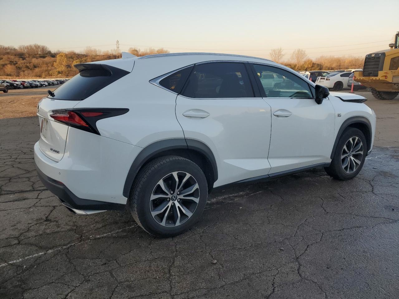 2016 Lexus Nx 200T Base - Фото 3