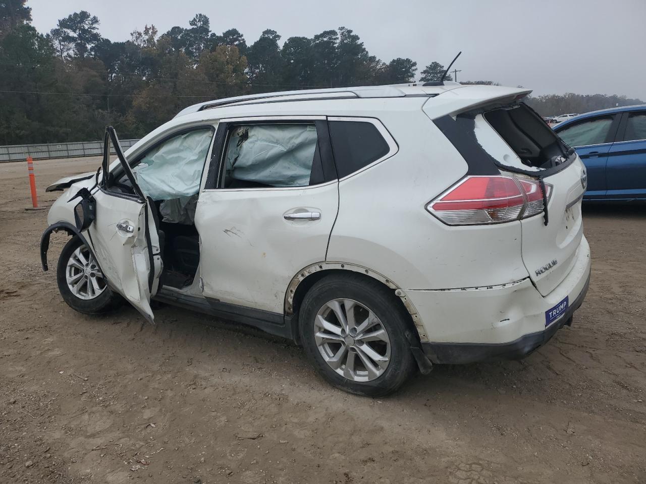 2016 Nissan Rogue S - Фото 2