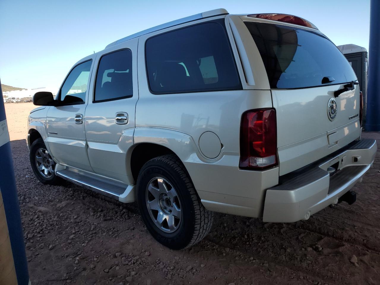 2005 Cadillac Escalade Luxury - Фото 2