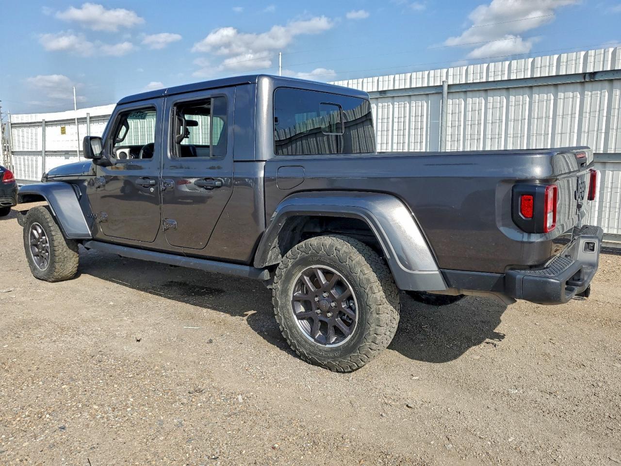 2025 Jeep Gladiator Sport - Фото 2
