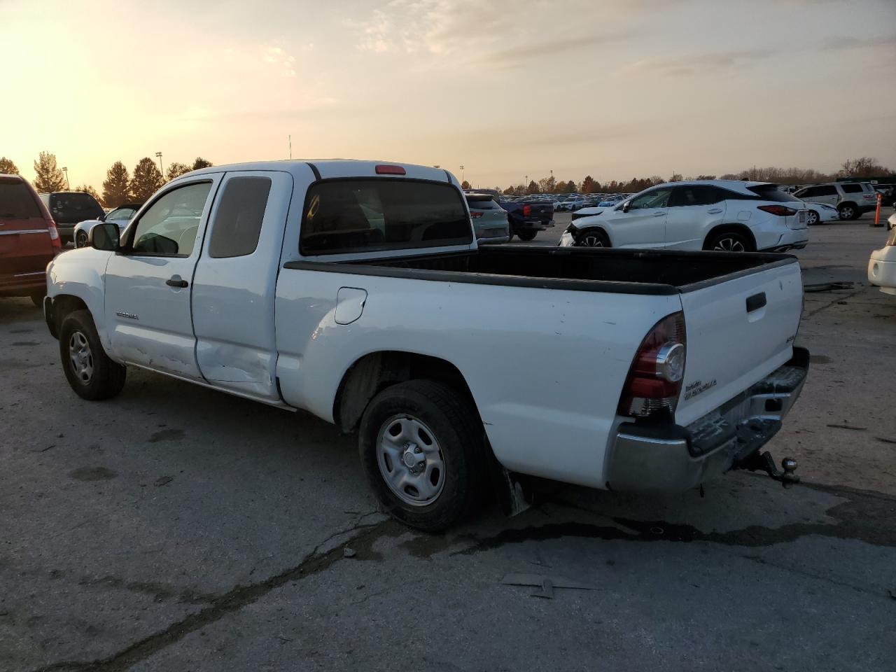 2011 Toyota Tacoma Access Cab - Image 2