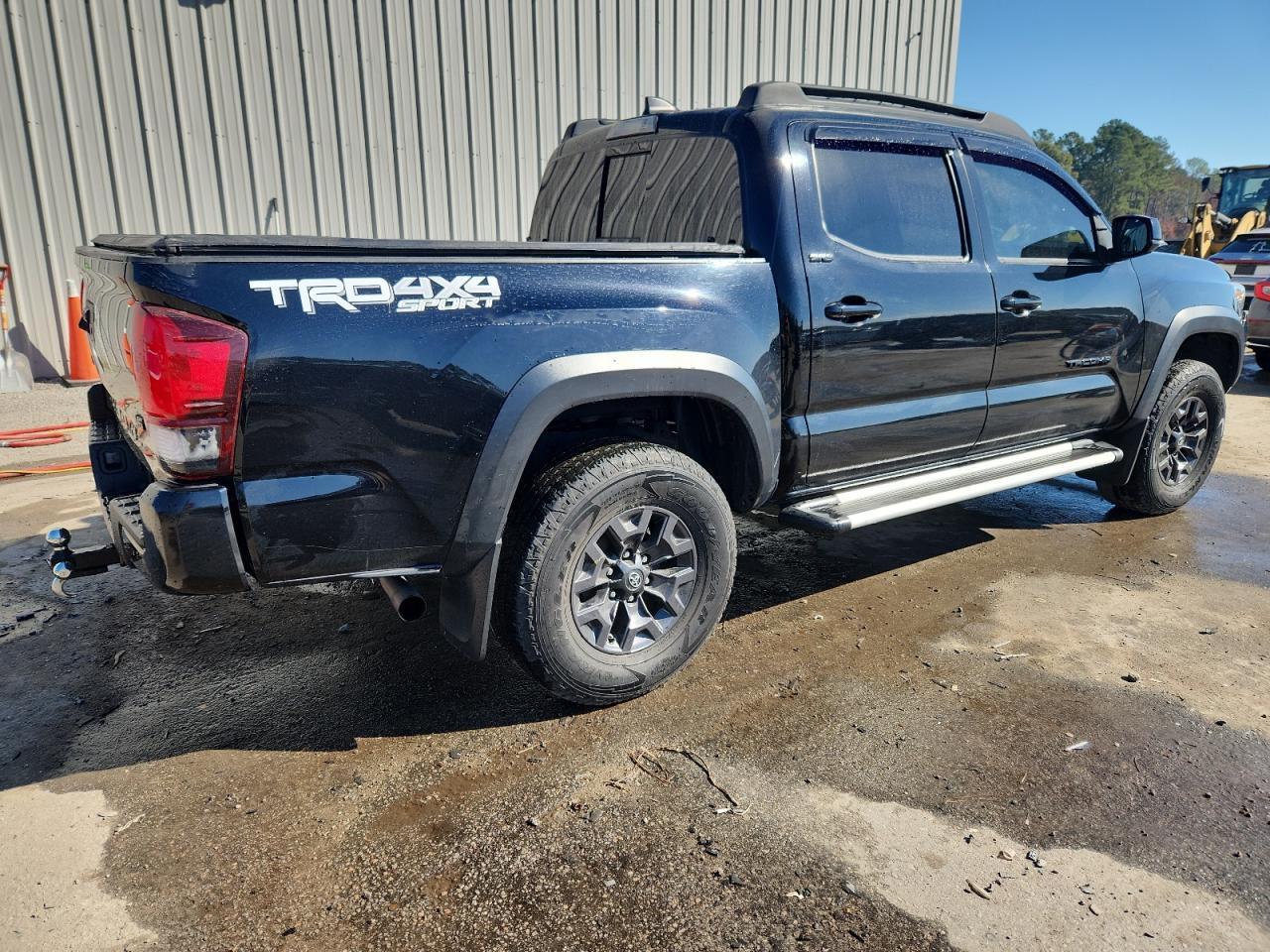 2021 Toyota Tacoma Double Cab - Фото 3