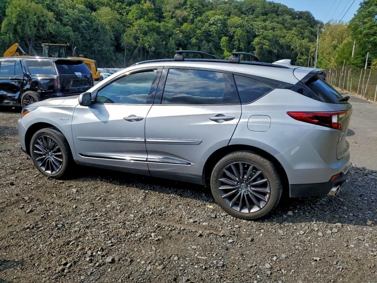2022 Acura Rdx A-Spec Advance - Image 2