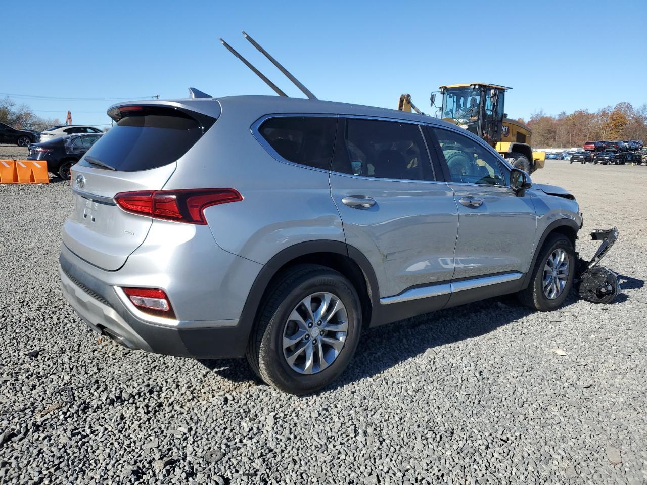 2020 Hyundai Santa Fe Sel - Фото 3