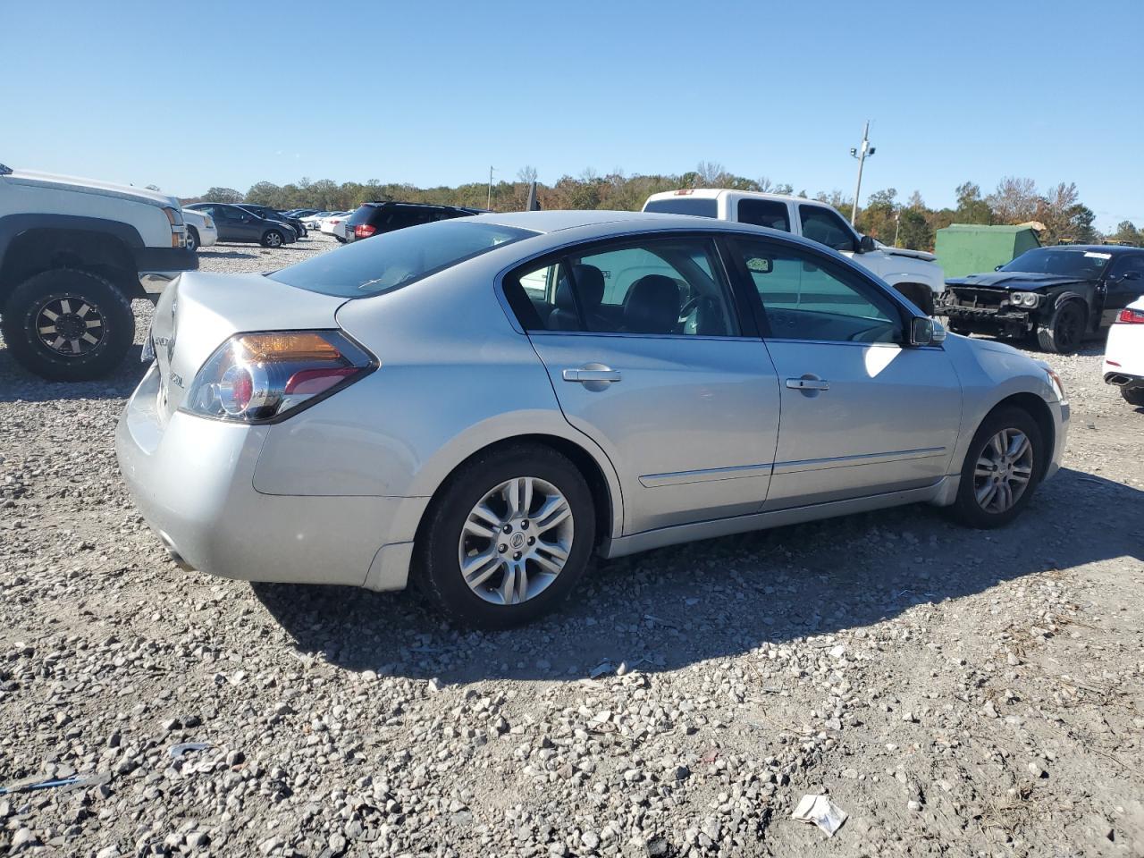 2010 Nissan Altima Base - Image 3