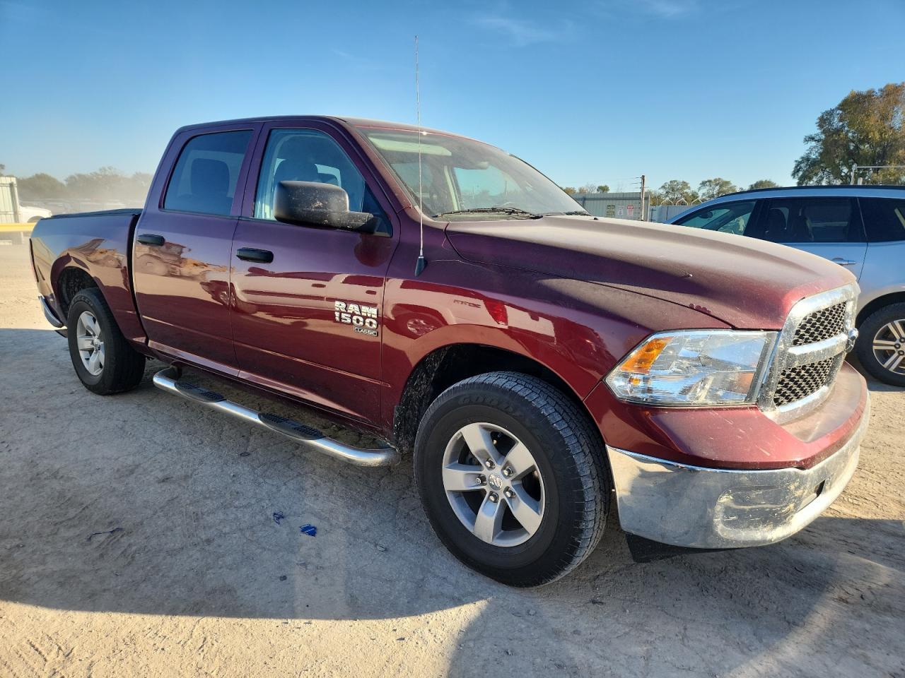 2019 Ram 1500 Classic Tradesman - Image 4