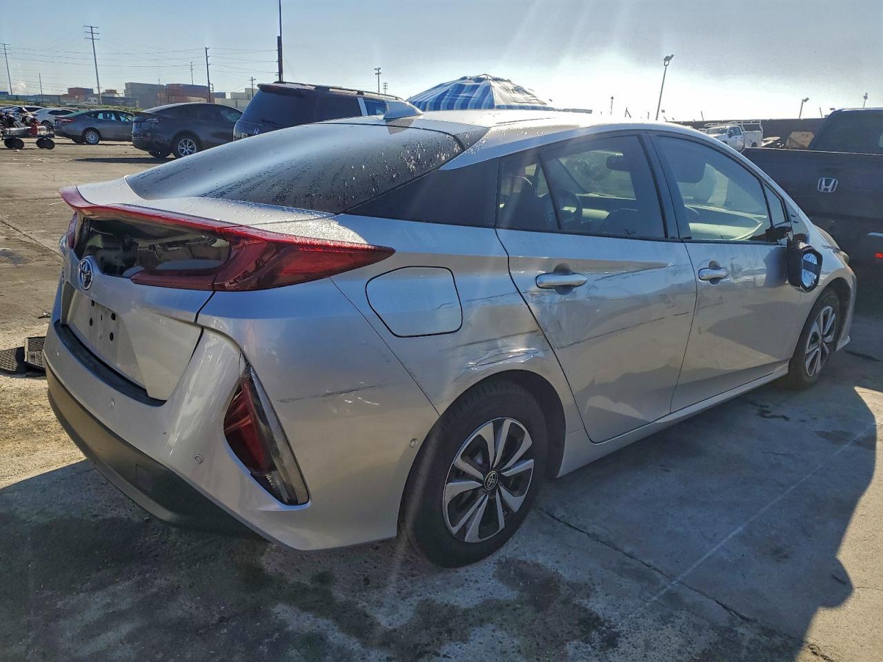 2018 Toyota Prius Prime - Фото 3