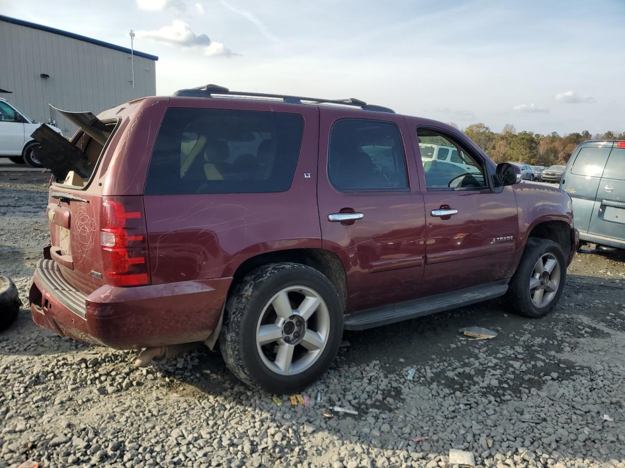 2008 Chevrolet Tahoe C1500 - Фото 3