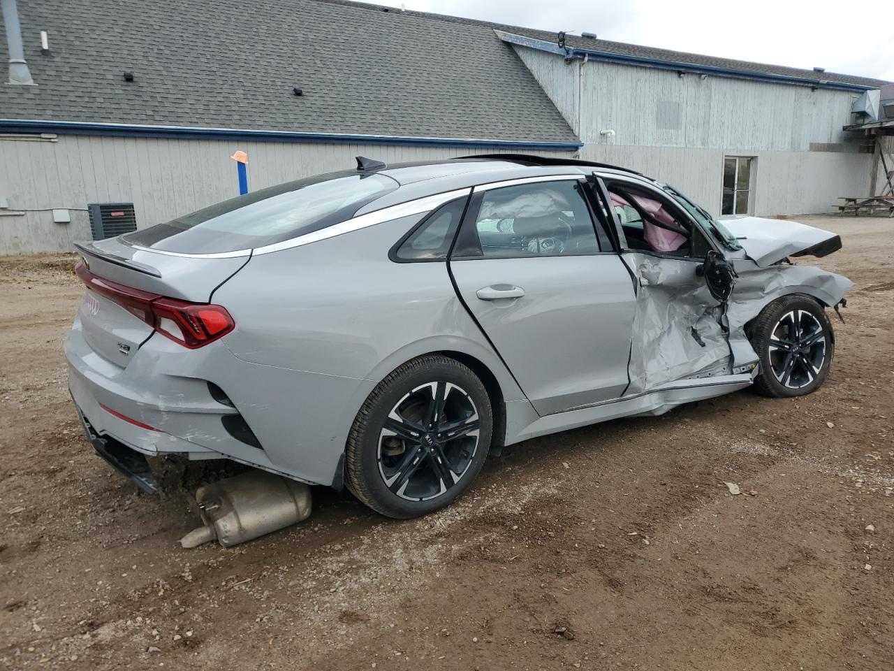 2021 Kia K5 Gt Line - Image 3