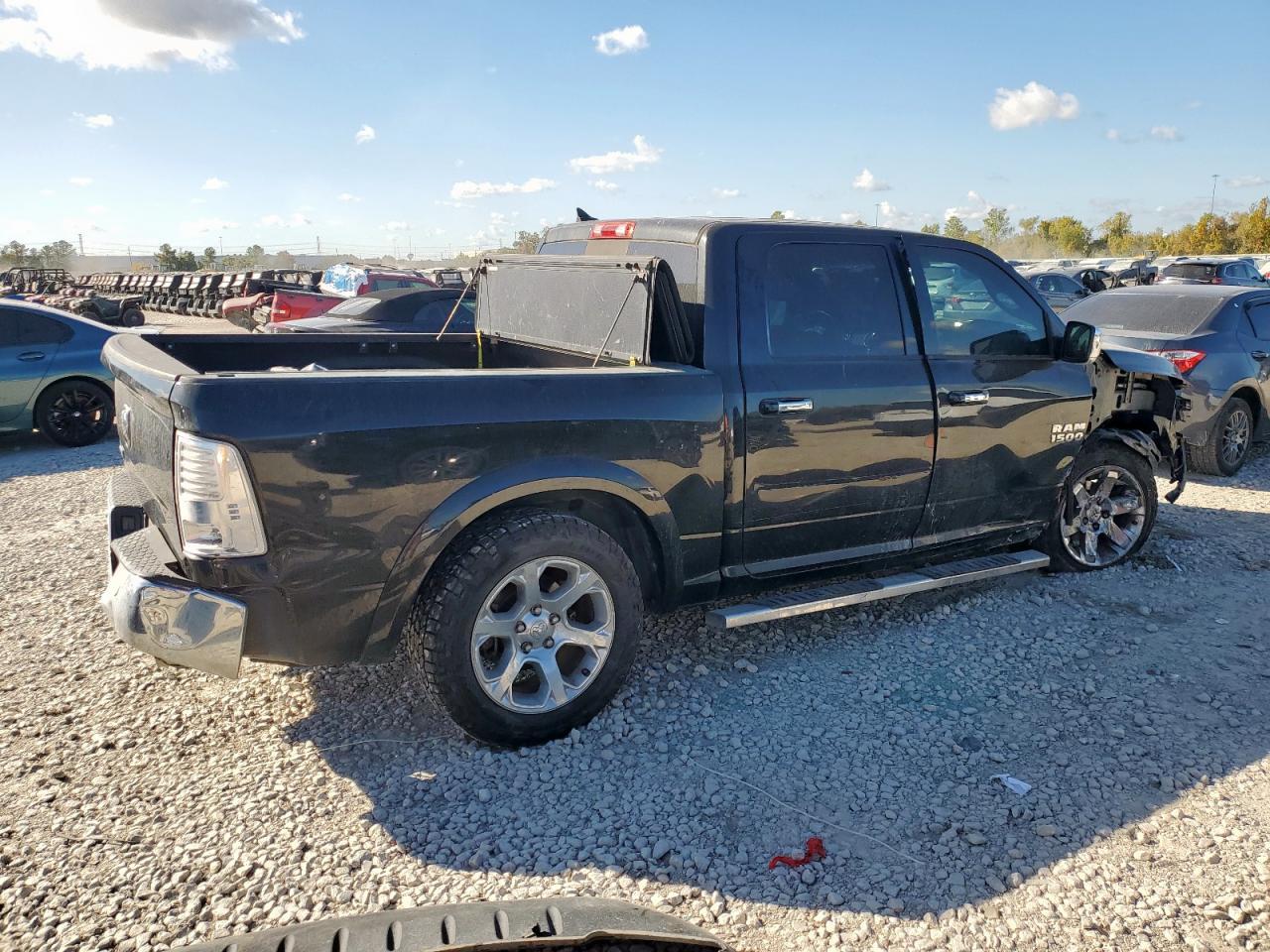 2017 Ram 1500 Laramie - Фото 3