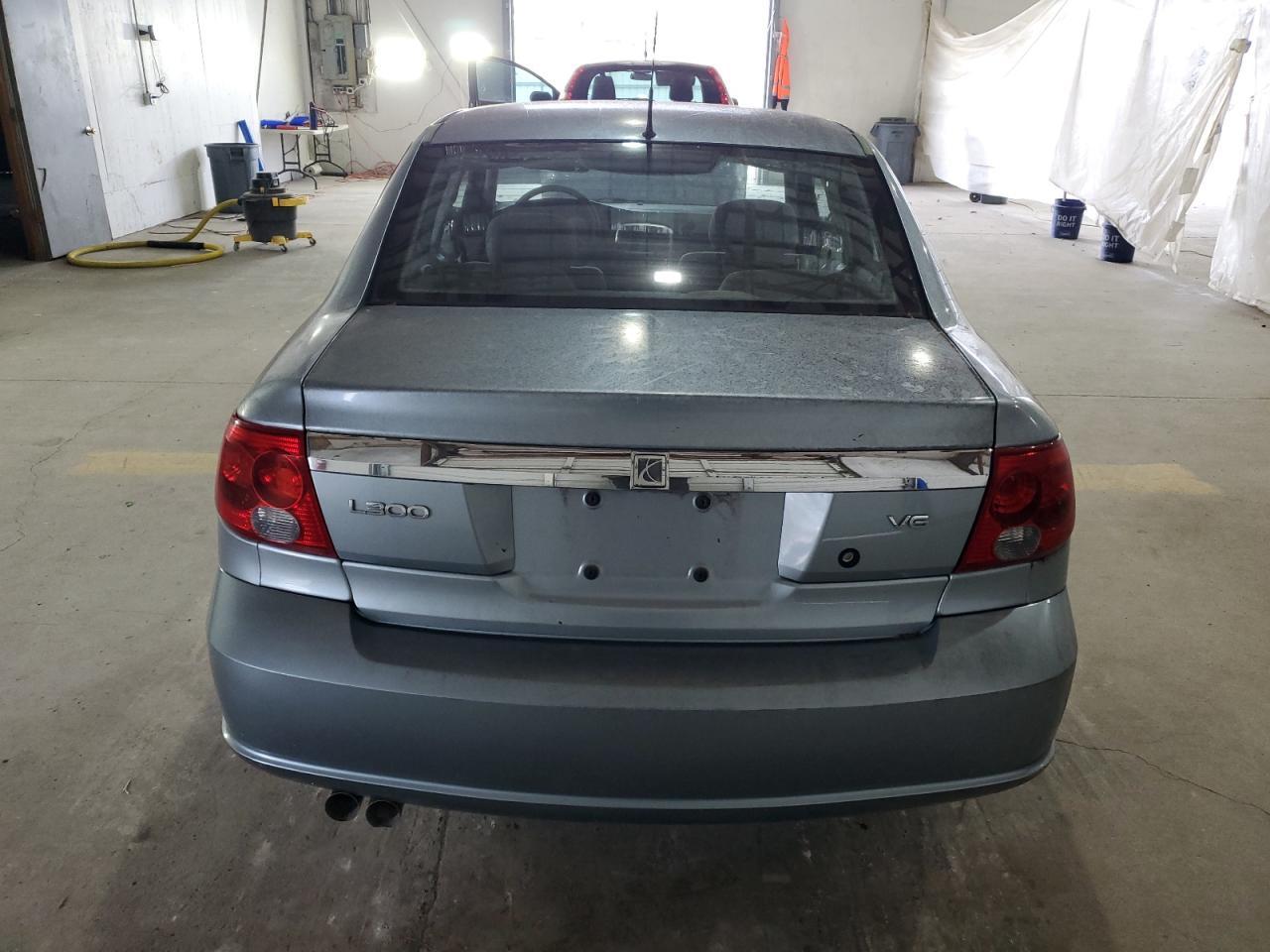 2005 Saturn L300 Level 2 - Image 6