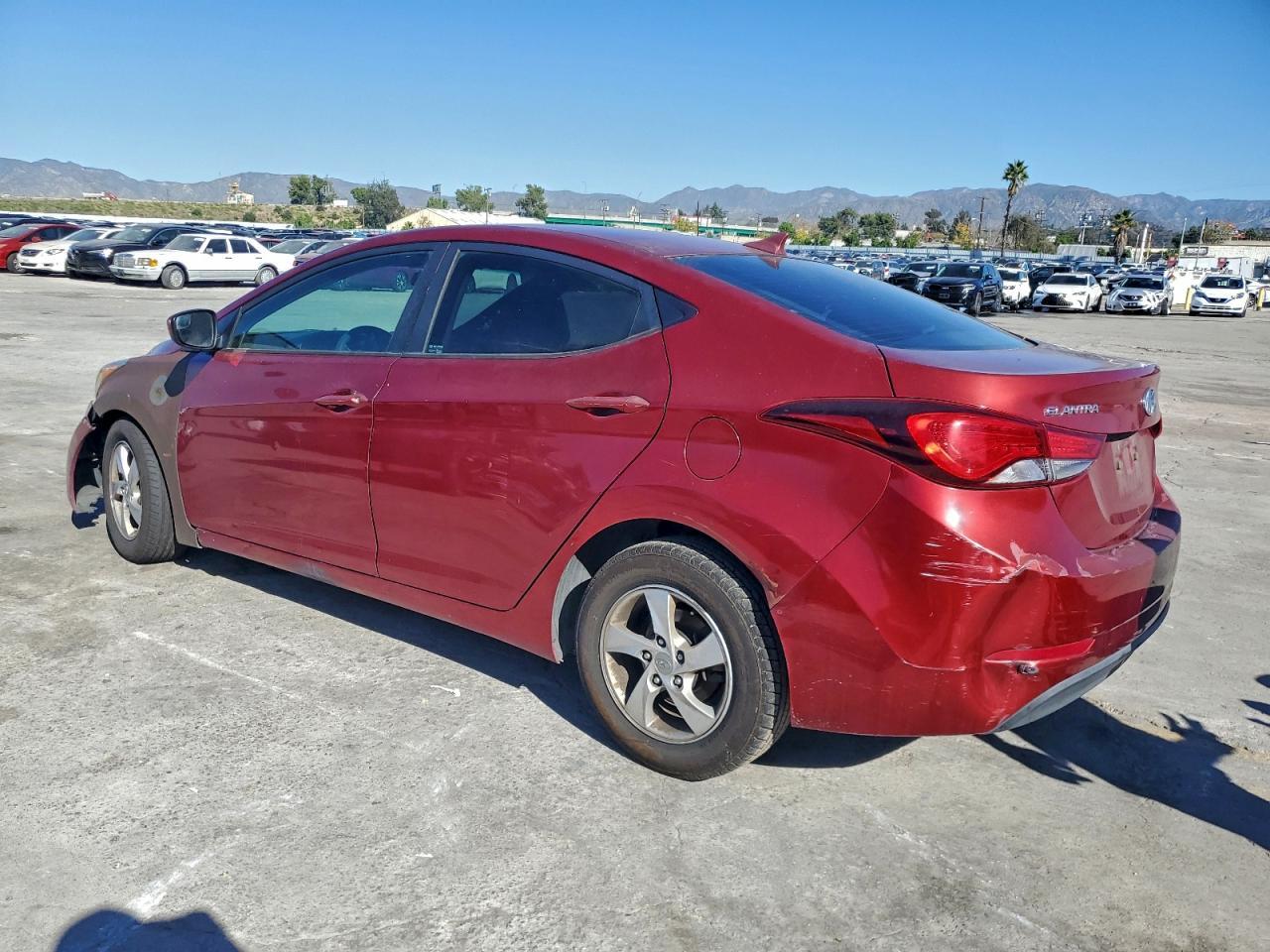 2014 Hyundai Elantra Se - Image 2