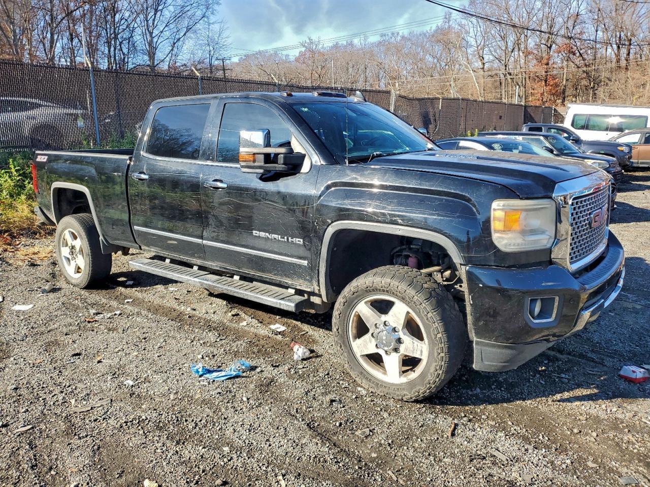 2015 GMC Sierra C2500 Denali - Фото 4